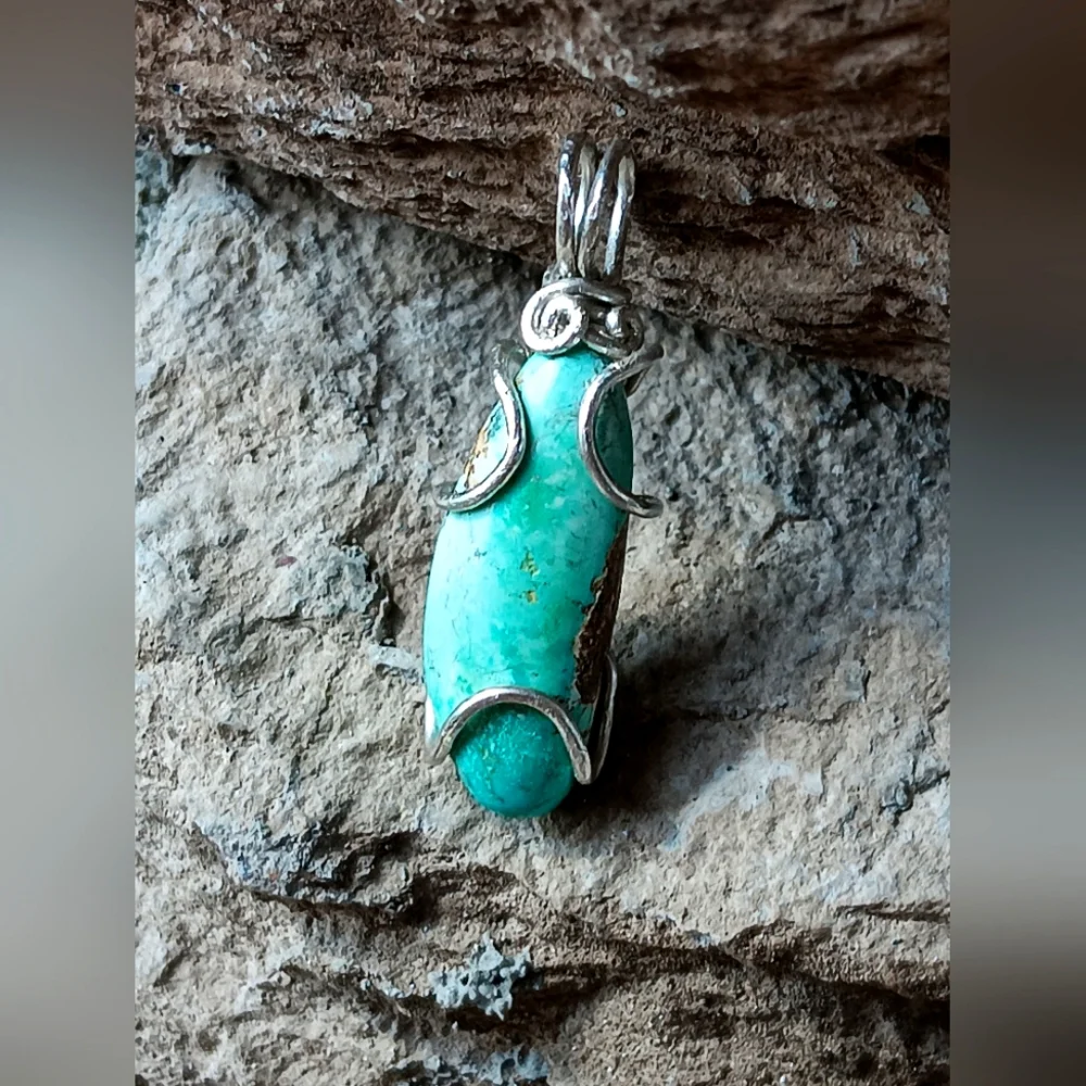 Turquoise Pendant Sterling Silver - Picture 2 of 9